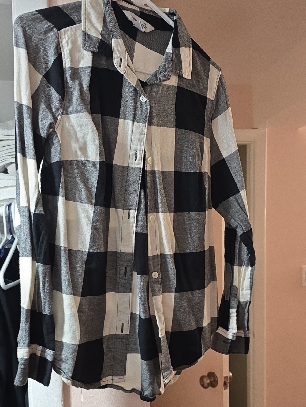 Old Navy Black and White Buffalo Check Button-Down Shirt